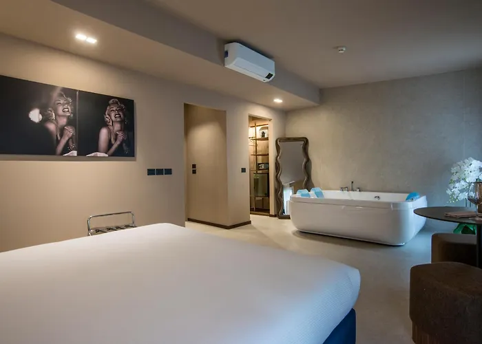 Bocca Di Leone Luxury